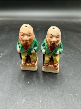 Vintage Ceramic Pair Figurine Salt & Pepper Shakers Irishman, St Patrick’s